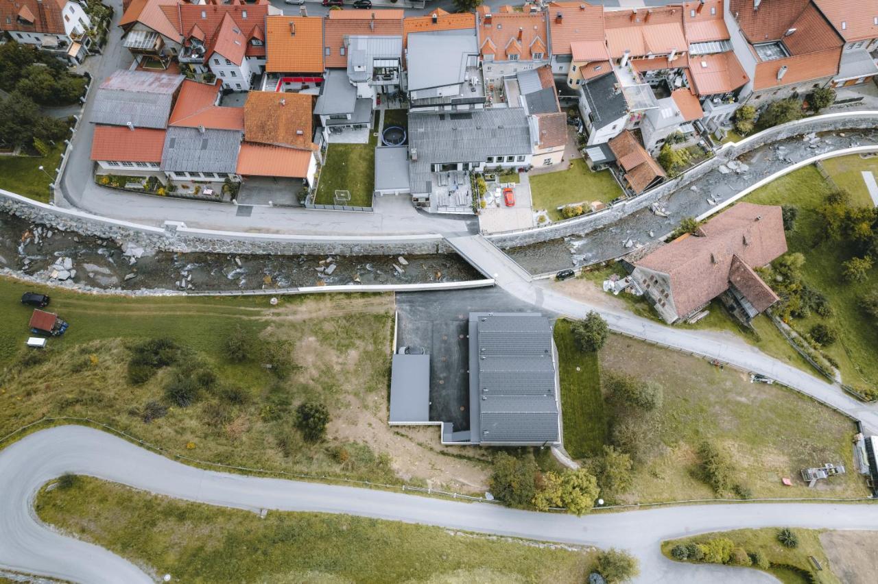 Aparthotel Zum Wohle Oberwoelz Stadt Exteriér fotografie